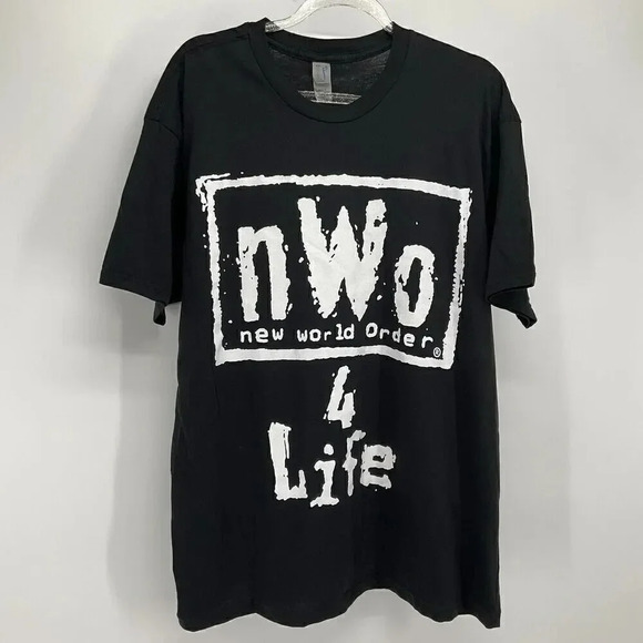 New World Order 4 Life T Shirt Size Large NWO WWE WCW WWF Wrestling HULK HOGAN - Picture 1 of 8